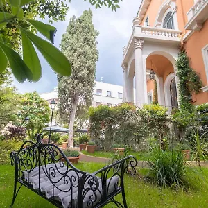 Hotel Mangili Garden, Roma